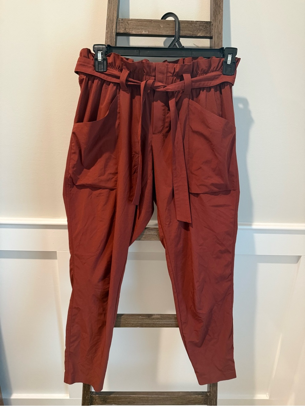 Athleta Rust Red Paperbag Waist Chinos with Tie Belt